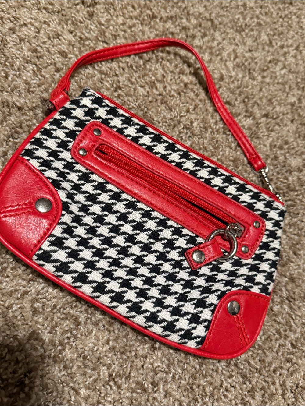 Houndstooth & faux leather wristlet / wallet - EUC!
